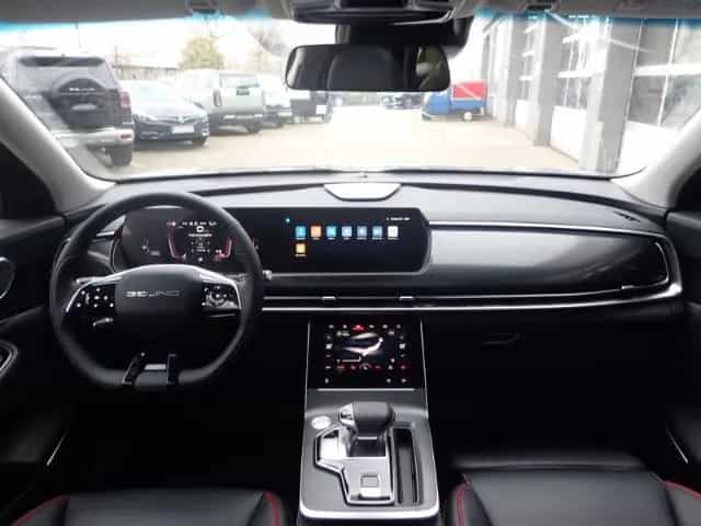 BAIC X75 1.5T 7DCT Massagesitze Sitzbelüftung Indukti null-photo-11