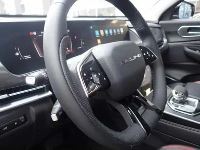 BAIC X75 1.5T 7DCT Massagesitze Sitzbelüftung Indukti null-photo-14