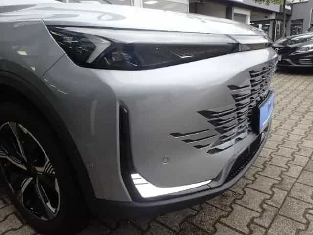BAIC X75 1.5T 7DCT Massagesitze Sitzbelüftung Indukti null-photo-17