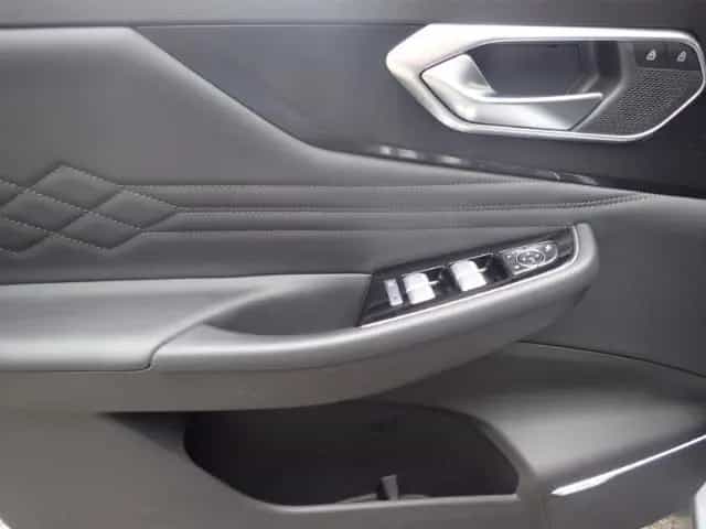 BAIC X75 1.5T 7DCT Massagesitze Sitzbelüftung Indukti null-photo-1