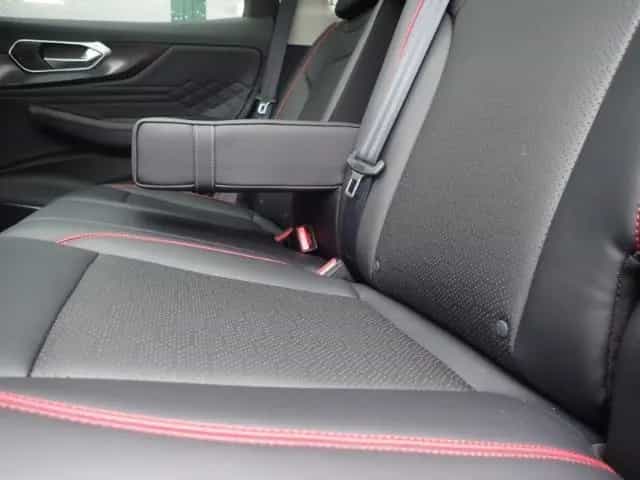 BAIC X75 1.5T 7DCT Massagesitze Sitzbelüftung Indukti null-photo-5