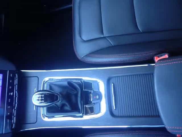 SWM G05 Pro El. Panodach Leder digitales Cockpit App null-photo-16