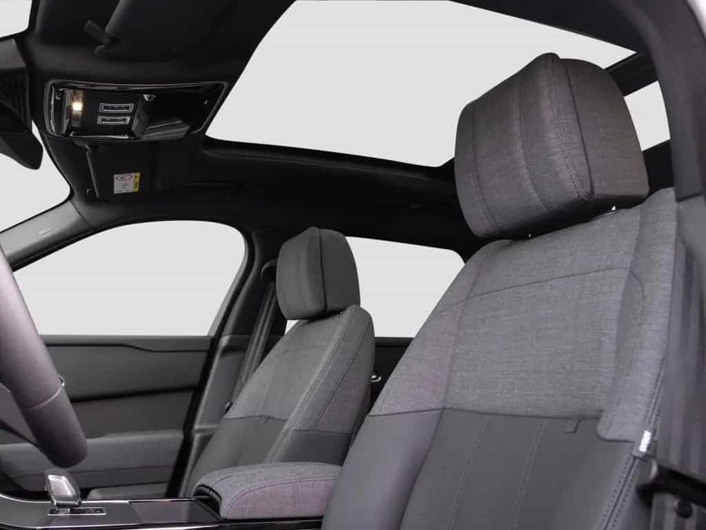Land Rover Range Rover Rover Velar DYNAMIC HSE D300 | Pano SD 08/2024-photo-2