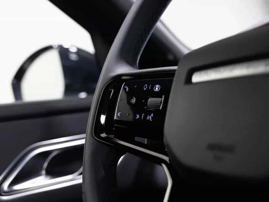 Land Rover Range Rover Rover Velar DYNAMIC HSE D300 | Pano SD 08/2024-photo-21
