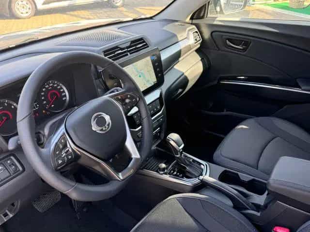 KGM Tivoli 1.5 Quartz 4x2 KLIMA PDC SHZ KAMERA NAVI 05/2025-photo-6