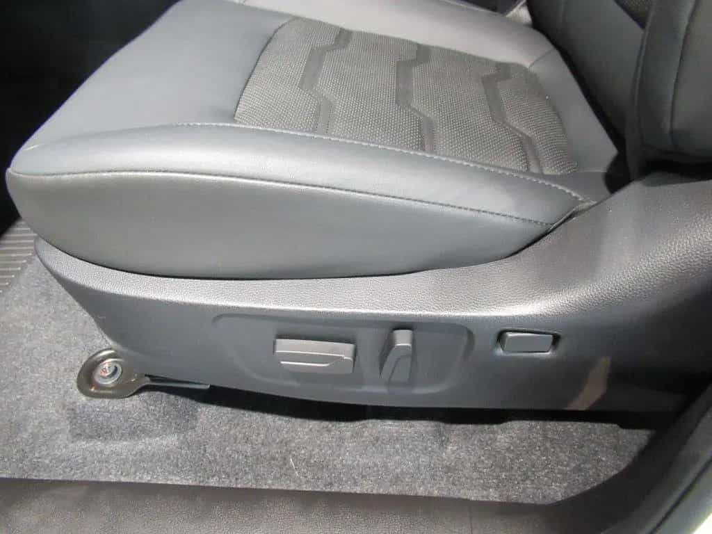 Isuzu D-Max Double Cab 4WD LSE (BTF) 12/2024-photo-15