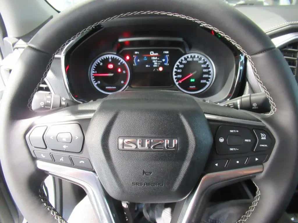 Isuzu D-Max Double Cab 4WD LSE (BTF) 12/2024-photo-8
