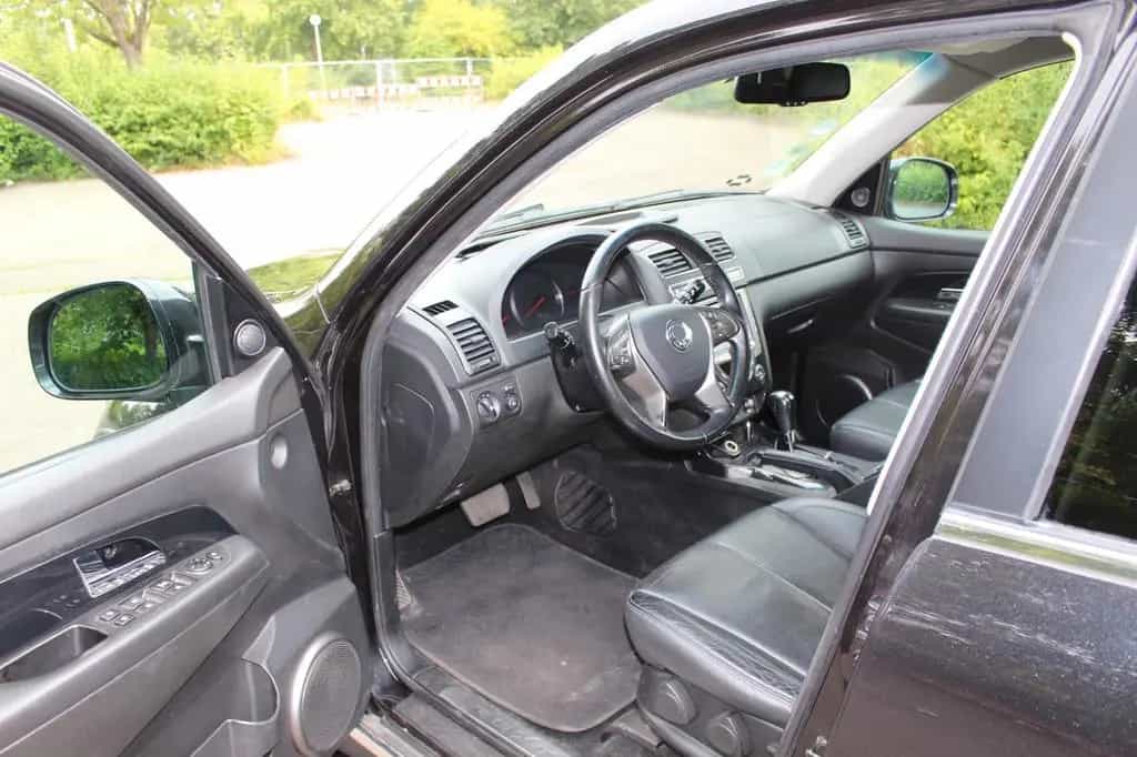 Ssangyong REXTON 2,2 D, Neuer Motor vom Werk, 4.750 km HU neu! 11/2016-photo-4