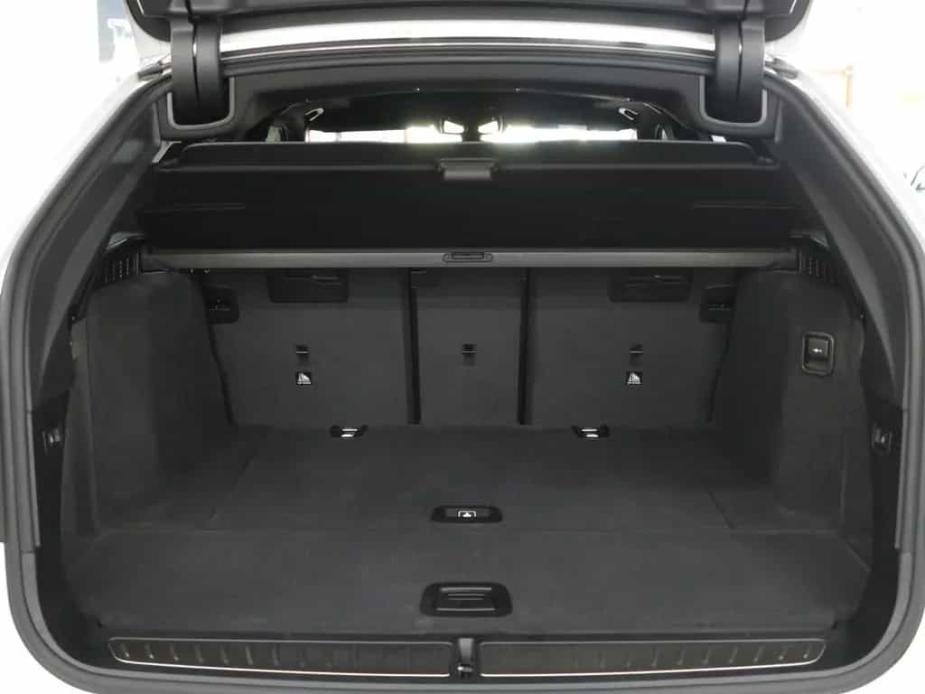BMW 5 Series 11/2020-photo-8