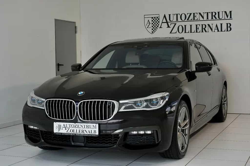 BMW 7 Series 750i xDrive *M-SPORT*PURE-EXCELLENCE*B&W*LASER* 10/2018-photo-1