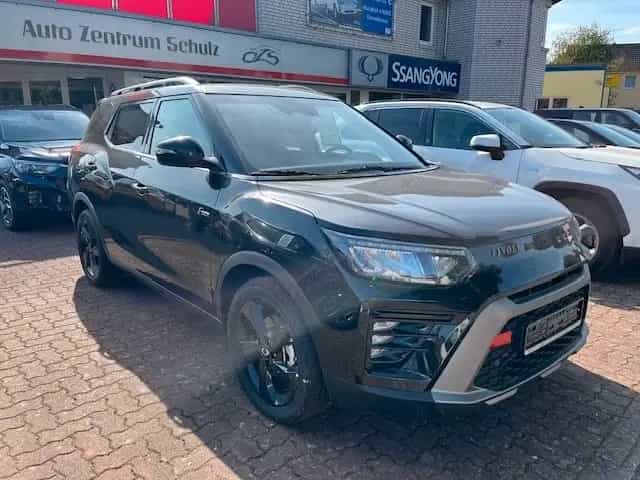 Ssangyong Tivoli GRAND 1,5 BLACKLINE 4x2 12/2024-photo-1