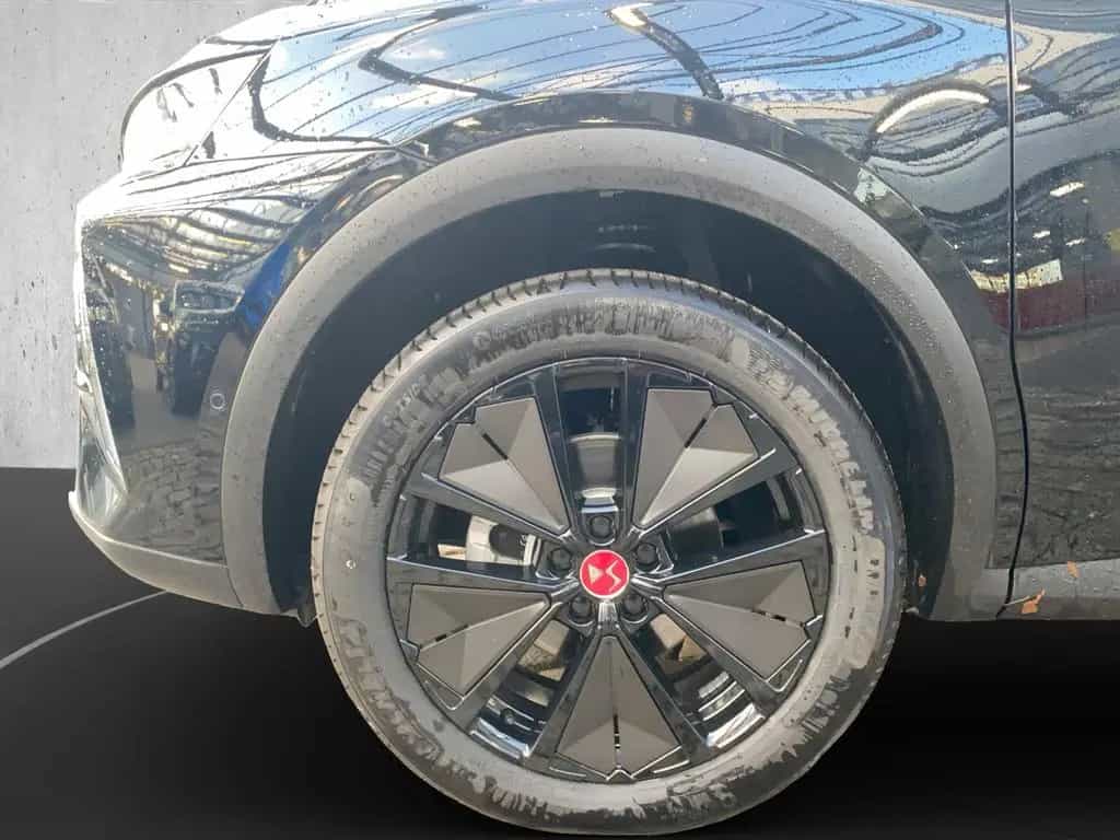 DS Automobiles DS7 (Crossback) DS 7 BlueHDi Performance Line + Matrix 06/2024-photo-17