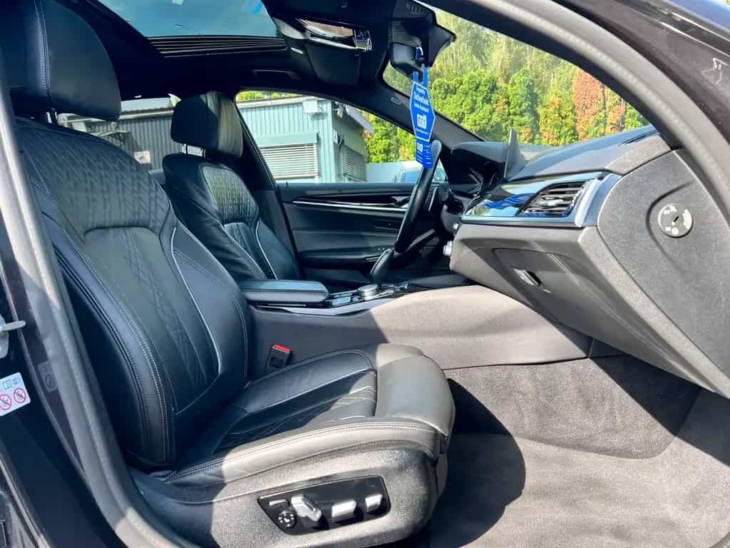 ALPINA D5 S LIM.-xDRIVE-VIRTUAL-SCHIEBEDACH-LED-LEDER- 02/2019-photo-10