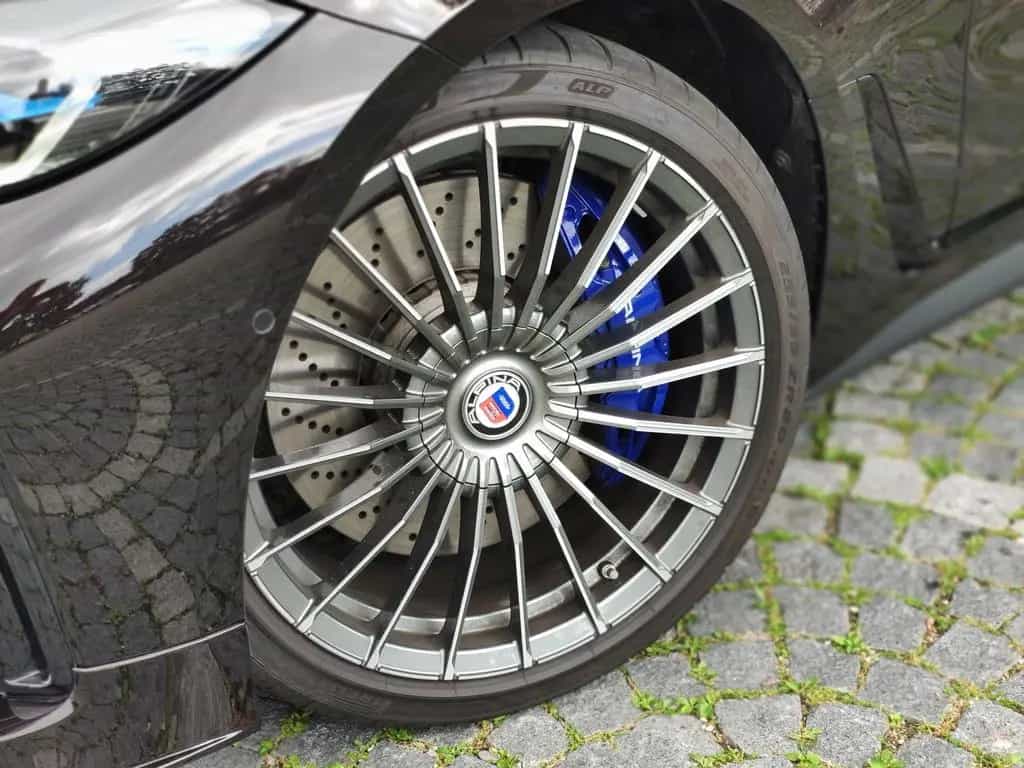 ALPINA B4 Gran Coupé SWITCH-TRONIC Allrad 03/2024-photo-6