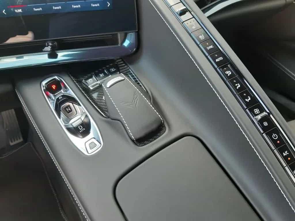 Corvette C8 Coupe 3LT Modelljahr 24 Magnetic|Lift 07/2025-photo-22