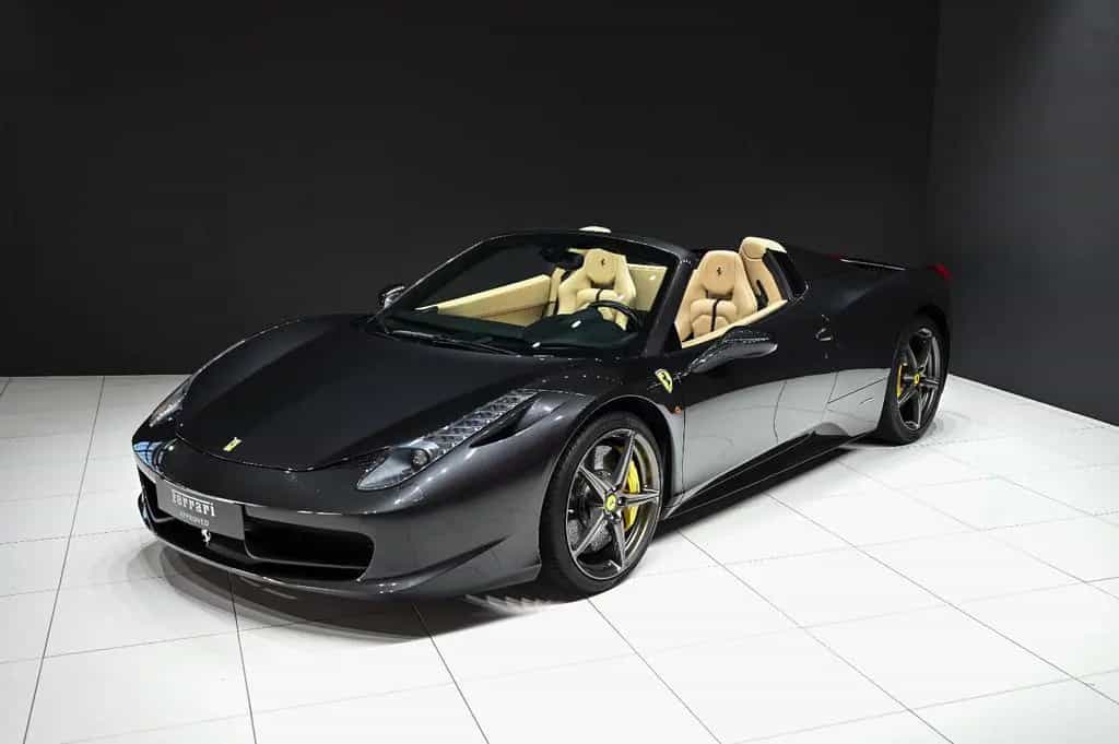 Ferrari 458 Spider *Carbon*Camera*Racing Seats*Lift* 04/2013-photo-0