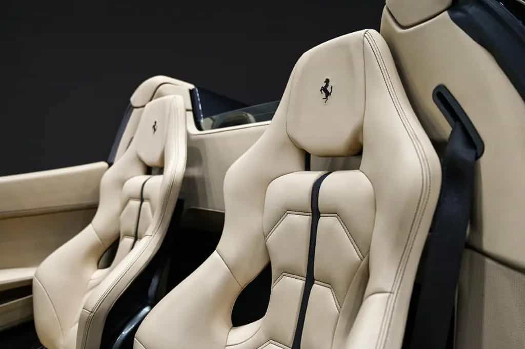 Ferrari 458 Spider *Carbon*Camera*Racing Seats*Lift* 04/2013-photo-13