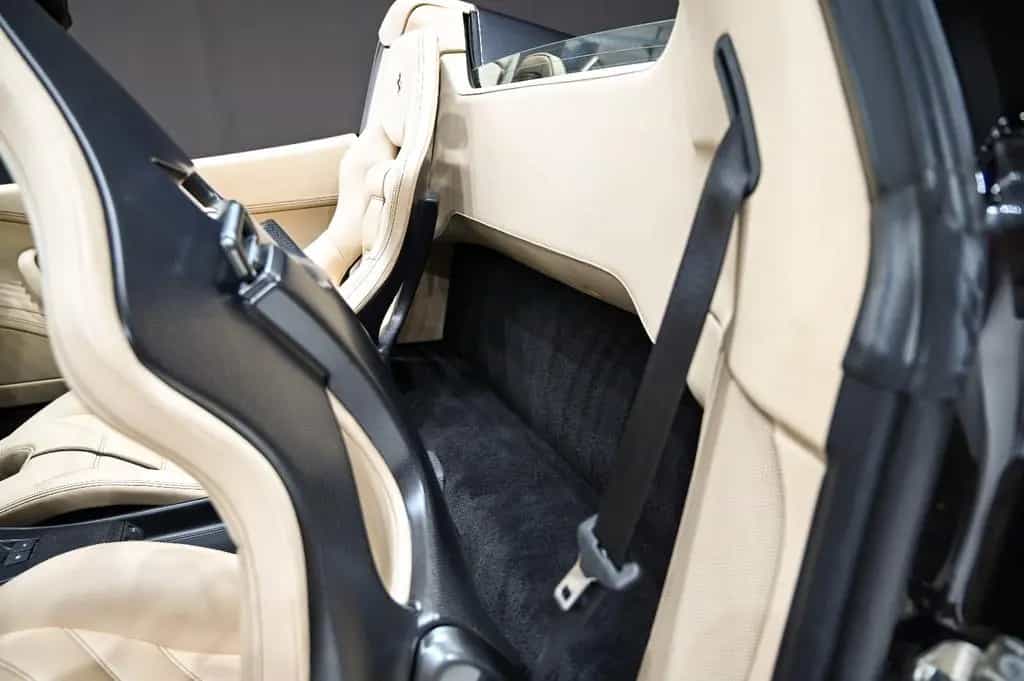 Ferrari 458 Spider *Carbon*Camera*Racing Seats*Lift* 04/2013-photo-14