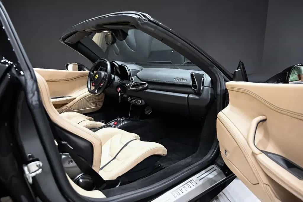 Ferrari 458 Spider *Carbon*Camera*Racing Seats*Lift* 04/2013-photo-18