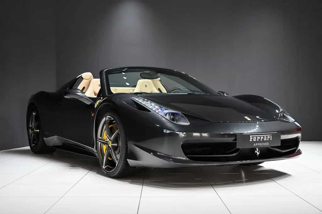 Ferrari 458 Spider *Carbon*Camera*Racing Seats*Lift* 04/2013-photo-2
