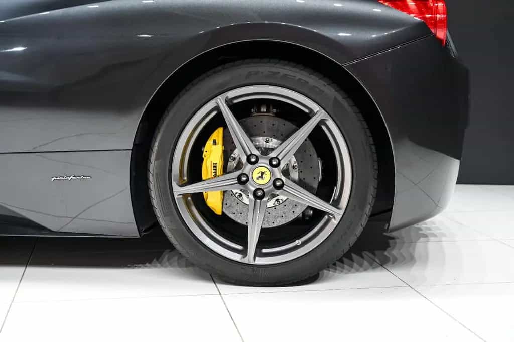 Ferrari 458 Spider *Carbon*Camera*Racing Seats*Lift* 04/2013-photo-6