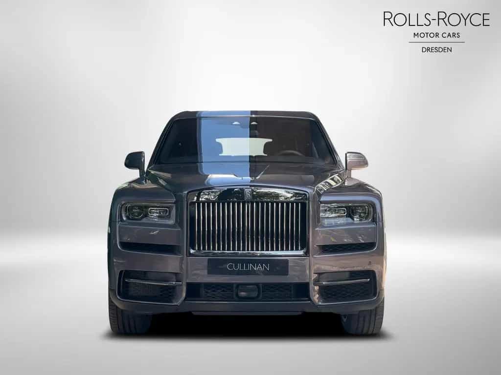 Rolls-Royce Cullinan Black Badge / Shooting Star null-photo-1