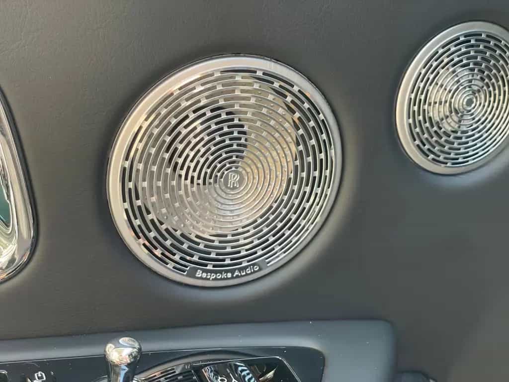 Rolls-Royce Cullinan Black Badge / Shooting Star null-photo-7