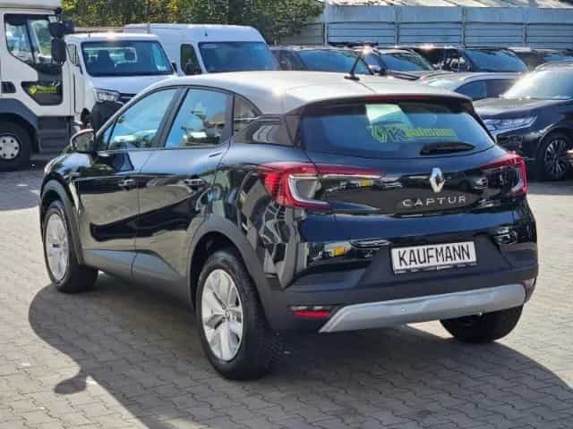 Renault Captur II Evolution 1.3 TCe 140 EDC Mild-Hybrid 07/2023-photo-4