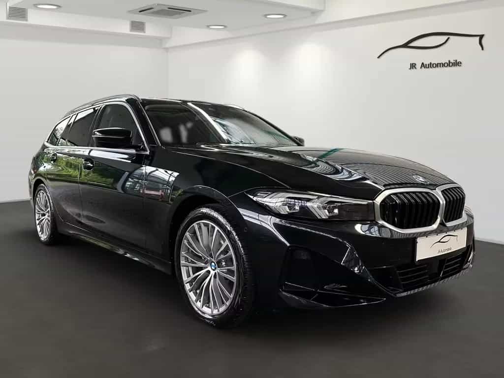 BMW 320 d xDrive Touring   Standheizung,Panoramadach 06/2023-photo-0