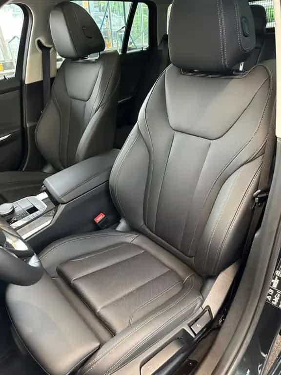 BMW 320 d xDrive Touring   Standheizung,Panoramadach 06/2023-photo-20