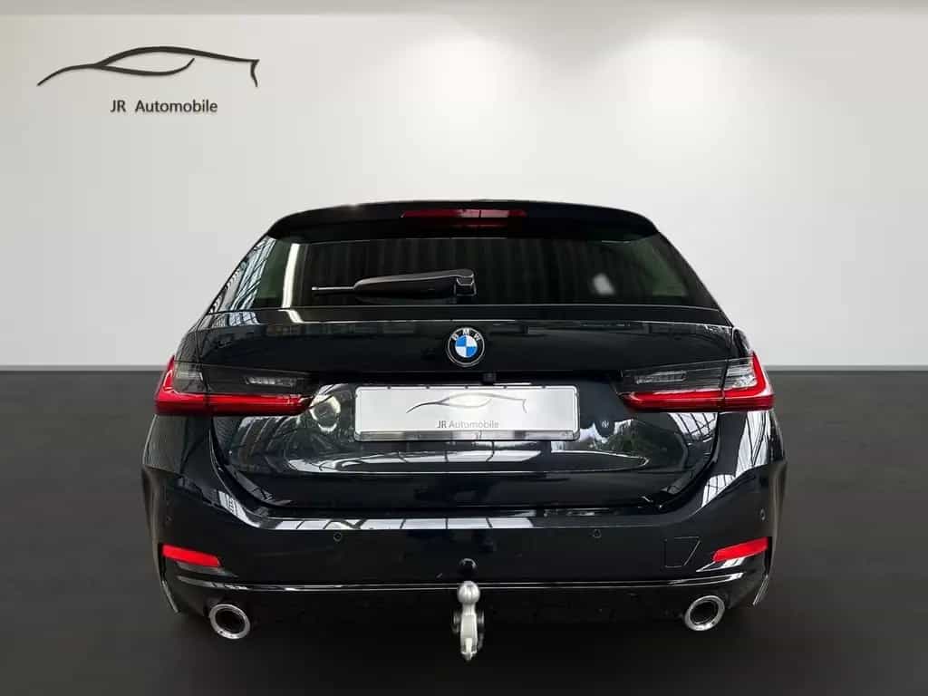 BMW 320 d xDrive Touring   Standheizung,Panoramadach 06/2023-photo-5