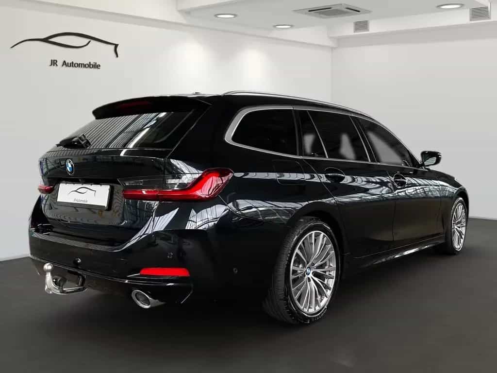 BMW 320 d xDrive Touring   Standheizung,Panoramadach 06/2023-photo-7