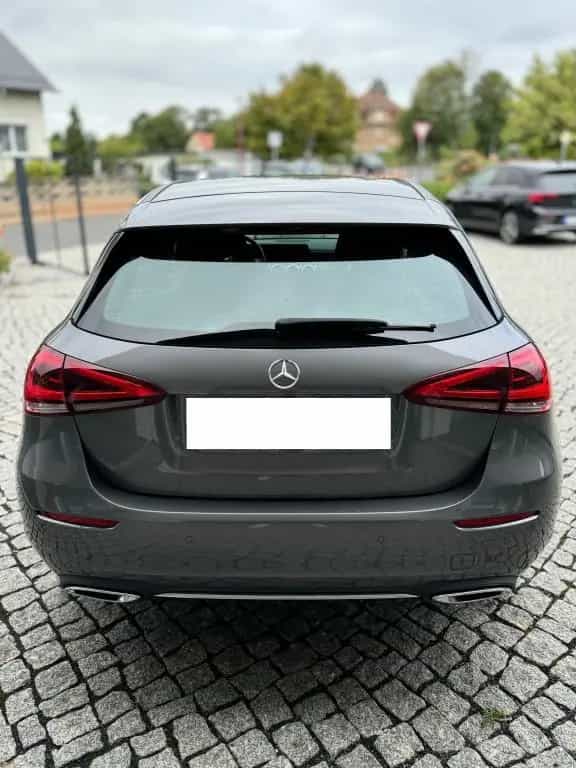 Mercedes-Benz A 180 7G-DCT Progressive 03/2021-photo-3