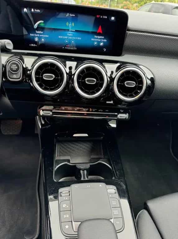 Mercedes-Benz A 180 7G-DCT Progressive 03/2021-photo-7