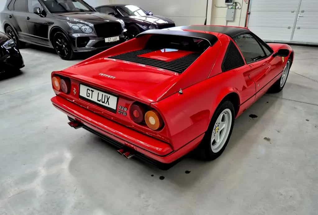 Ferrari 328 GTS * KLIMA *ZR Service neu* 06/1986-photo-11