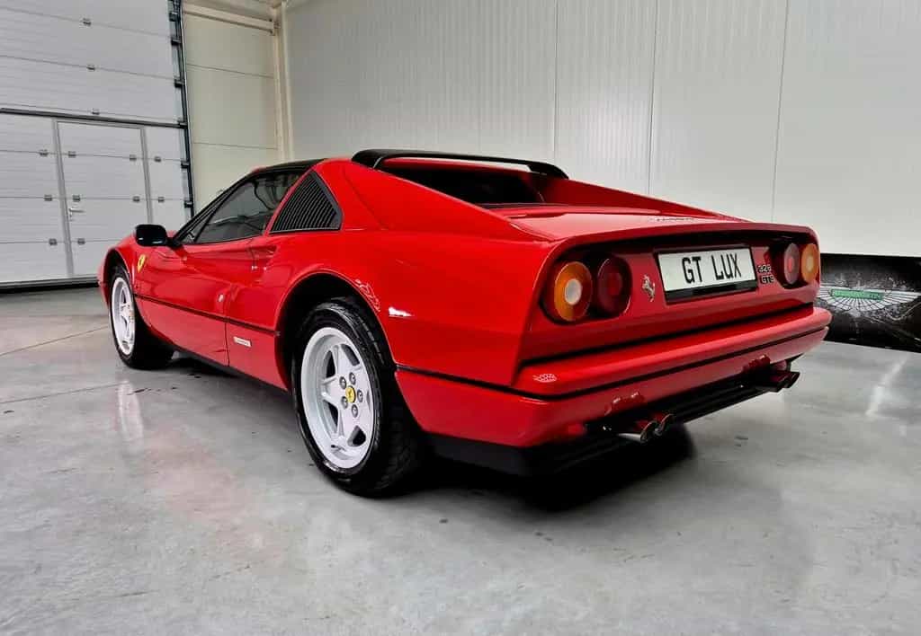 Ferrari 328 GTS * KLIMA *ZR Service neu* 06/1986-photo-6