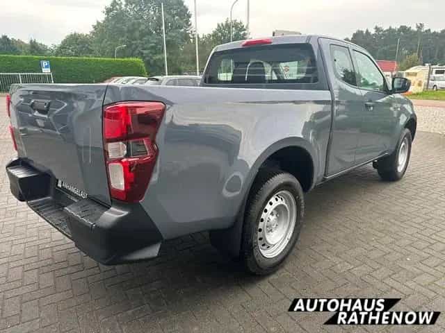 Isuzu D-Max Space Cab Automatik L 5 Jahre Garantie Spu 10/2023-photo-3