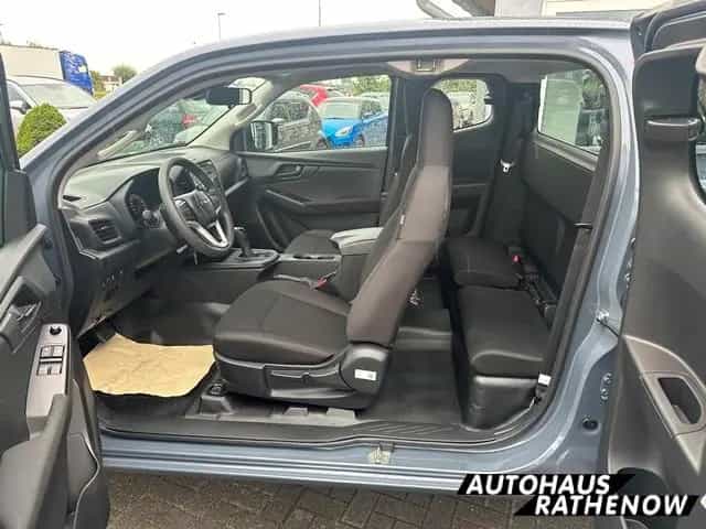 Isuzu D-Max Space Cab Automatik L 5 Jahre Garantie Spu 10/2023-photo-7