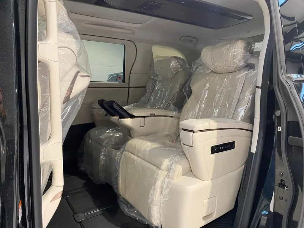 Lexus LM 350h Executive 99.000 eur Netto null-photo-13