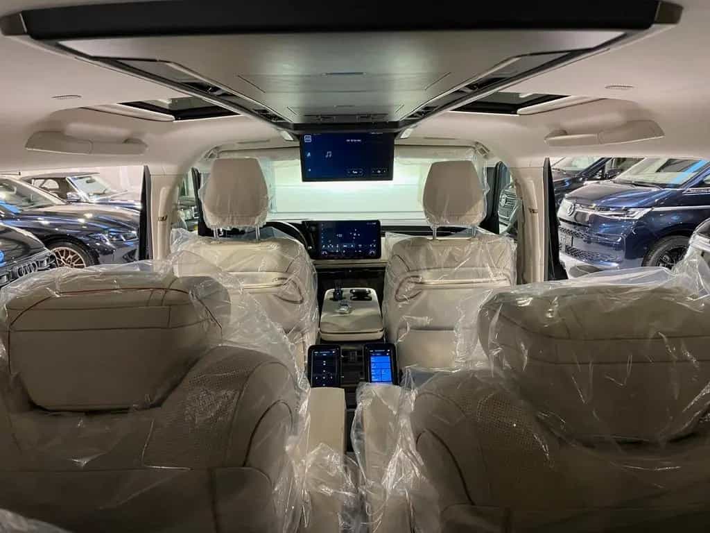 Lexus LM 350h Executive 99.000 eur Netto null-photo-15