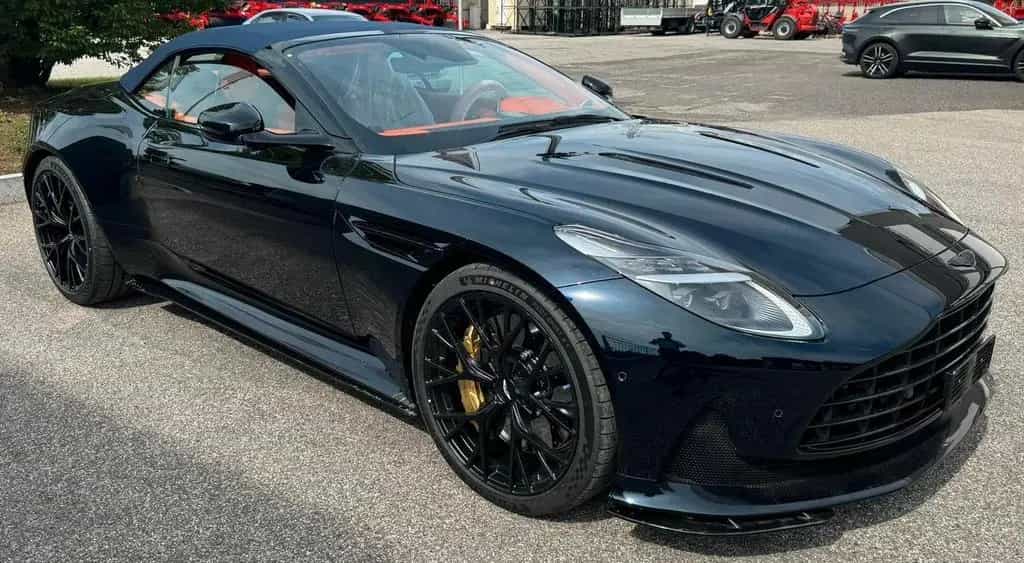 Aston Martin V8 Volante 09/2024-photo-3