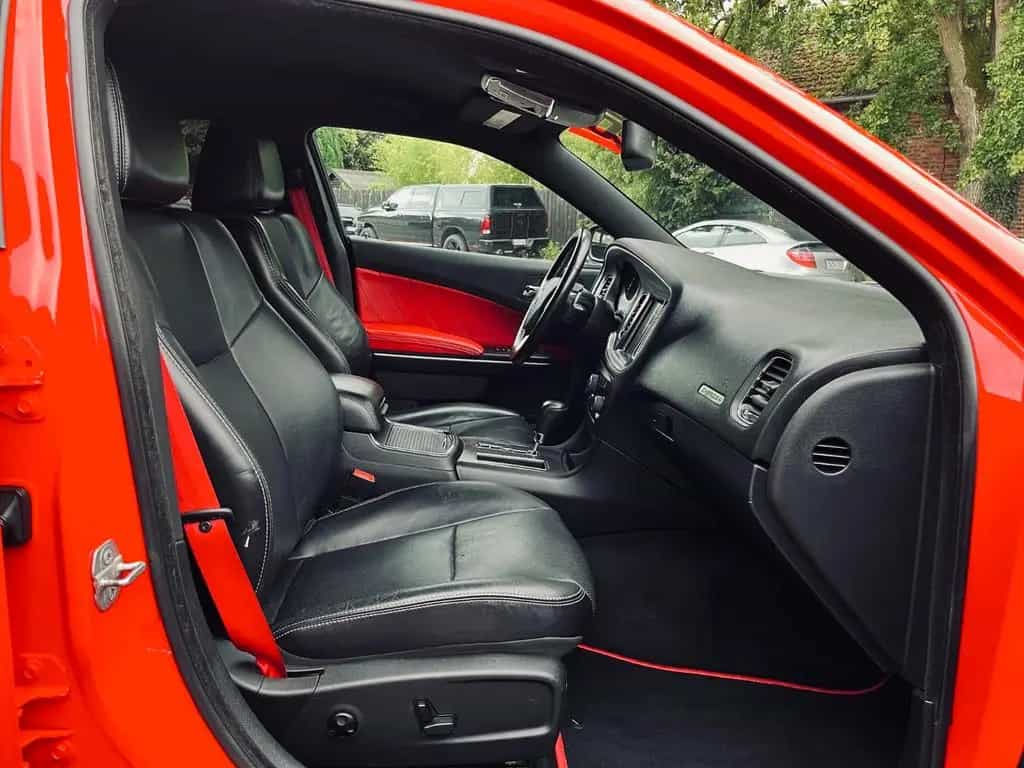 Dodge Charger 5,7 V8 R/T*PDC*KAMERA*NAVI*LEDER*XENON*GARANTIE* 12/2014-photo-39