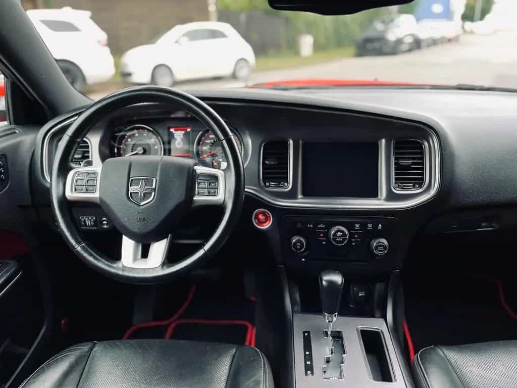 Dodge Charger 5,7 V8 R/T*PDC*KAMERA*NAVI*LEDER*XENON*GARANTIE* 12/2014-photo-43
