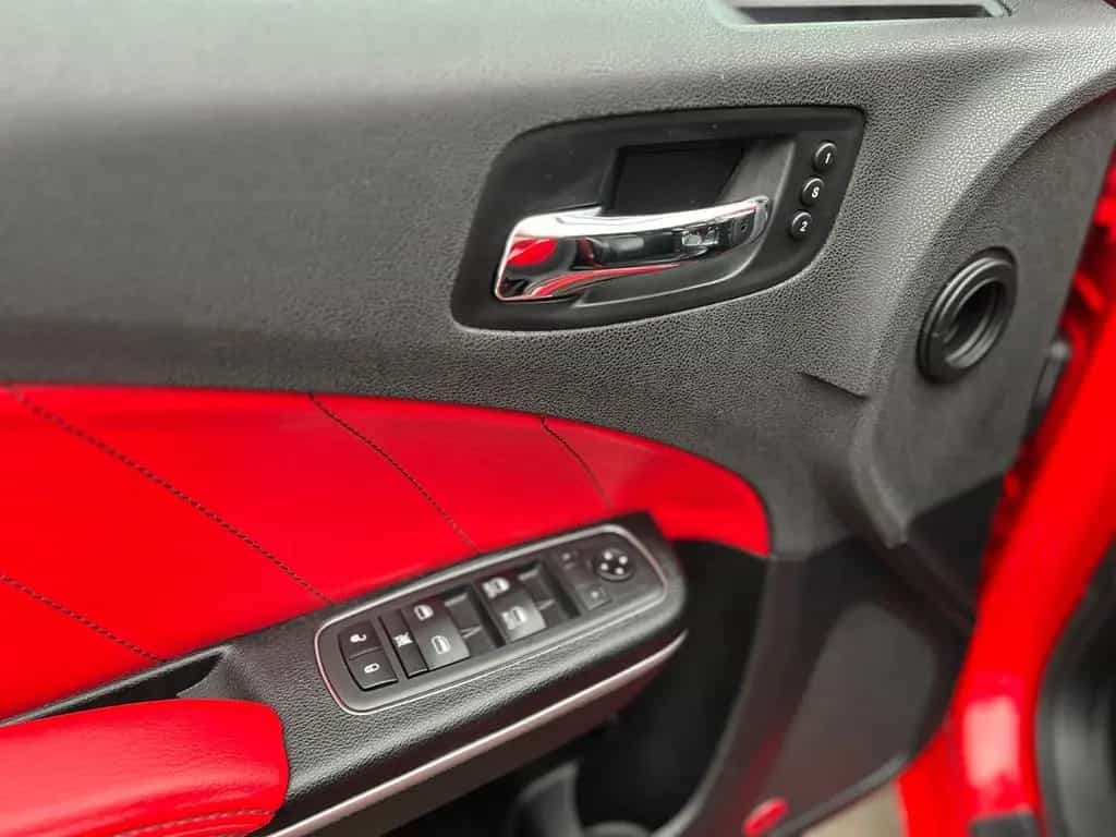 Dodge Charger 5,7 V8 R/T*PDC*KAMERA*NAVI*LEDER*XENON*GARANTIE* 12/2014-photo-46