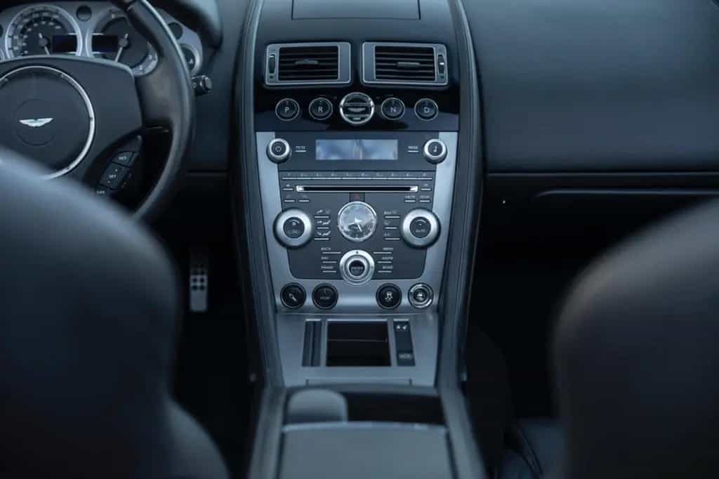 Aston Martin DB9 Volante 6.0 Touchtr.  AM Service GARANTIE! 03/2011-photo-16