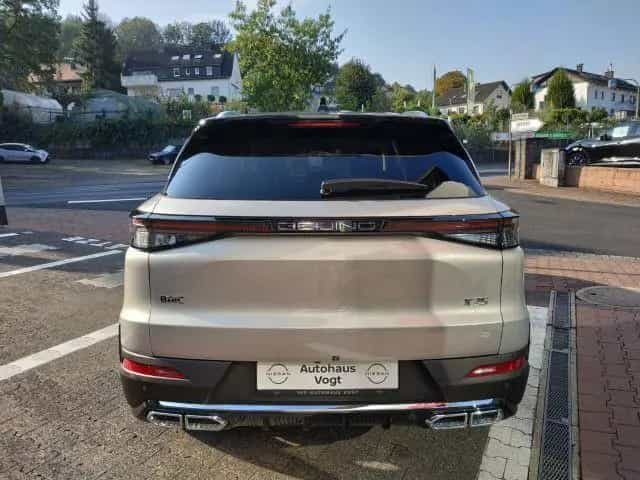 BAIC Beijing X75 Beijing BAIC X75°PANORAMA°SSD°LEDER°KEYLESS°360° null-photo-5