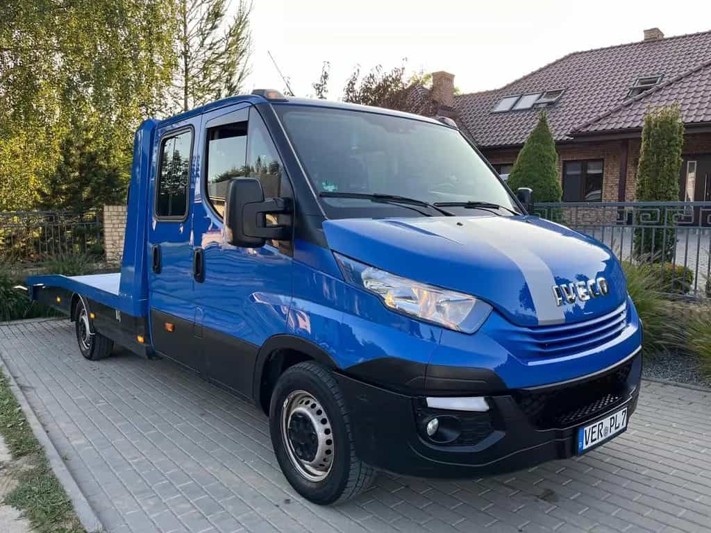 Iveco Daily 2.3 D Schlepper KLIMA 7 Pers. TÜV 10/26 06/2018-photo-11