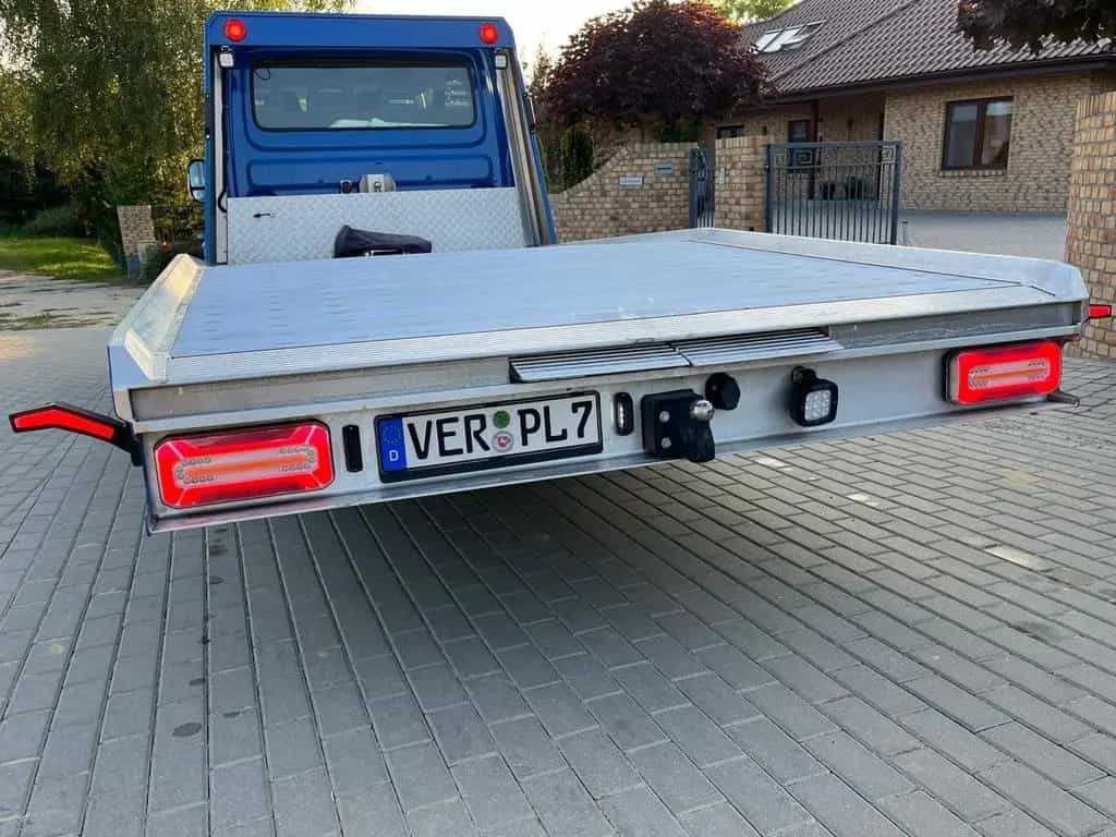 Iveco Daily 2.3 D Schlepper KLIMA 7 Pers. TÜV 10/26 06/2018-photo-8