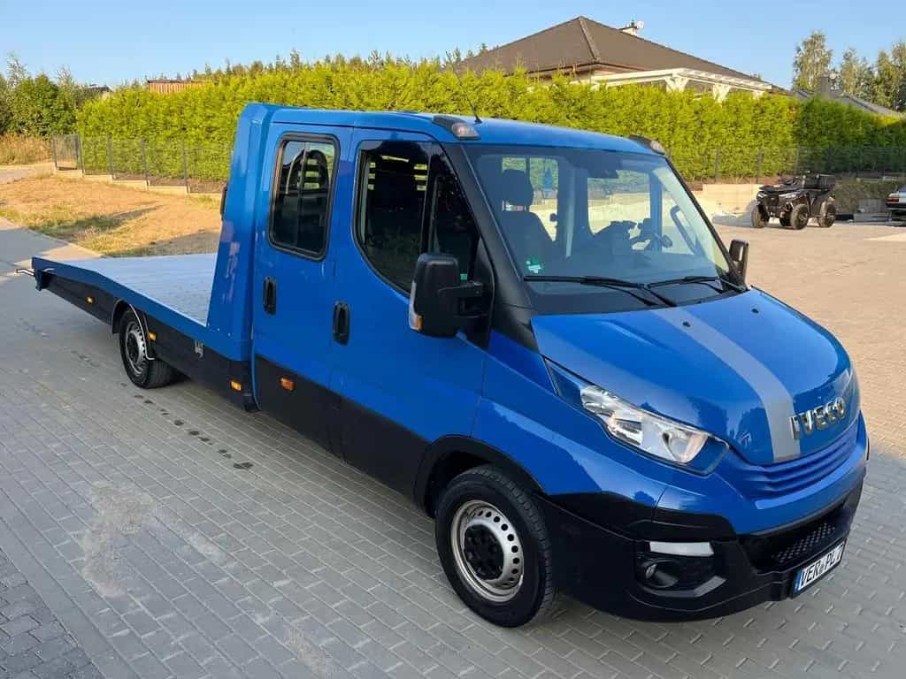 Iveco Daily 2.3 D Schlepper KLIMA 7 Pers. TÜV 10/26 06/2018-photo-9