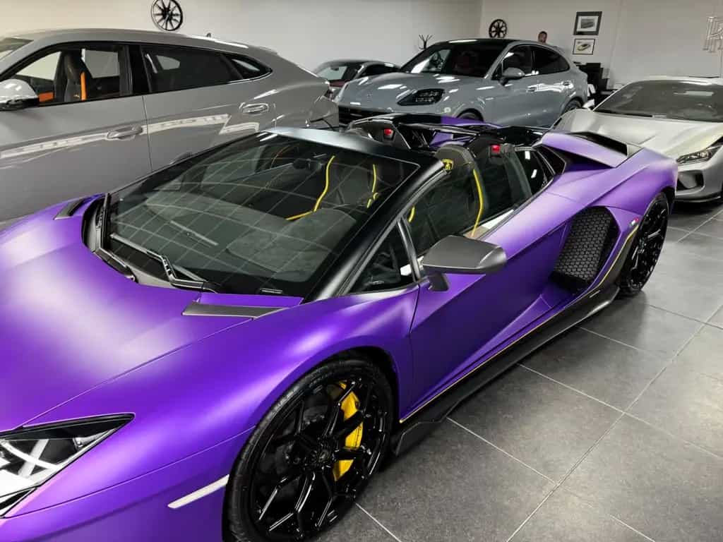 Lamborghini Aventador Ultimae Roadster 1 of 250- Full carbon 06/2022-photo-2